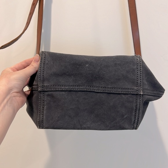 Madewell The Canvas Small Zip-Top Transport Crossbody in Navy - Picture 3 of 6